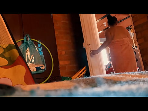 ❤️ Манай авга ах намайг шүршүүрт орохоор дагадаг, намайг шүршүүрт ороход тэр намайг зоддог. Занхайнууд манайд mn.mypornpics.ru ️❤